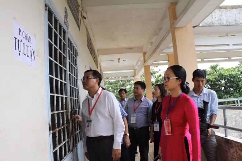 Kiểm tra khu vực chấm thi tỉnh Vĩnh Long