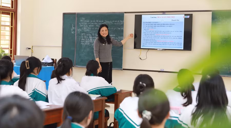 Công tác phân luồng và định hướng nghề nghiệp cho học sinh lớp 9 đóng vai trò quan trọng. Ảnh minh họa: TG