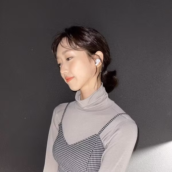 Phong cách thời trang chất lừ của rich kid ngang ngược, sang chảnh nhất "Penthouse" ảnh 10