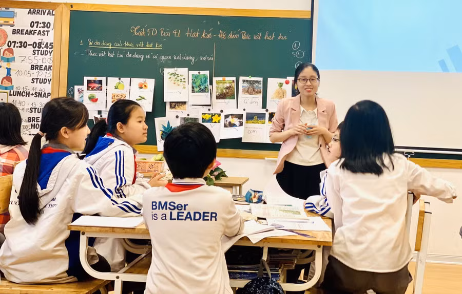 Một tiết học tại Trường THCS Ban Mai, Hà Nội.