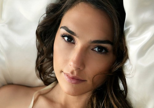 Gal Gadot – từ Hoa hậu Israel tới ngôi sao Hollywood