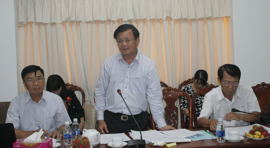 Ông Đào Anh Dũng - Phó Chủ tịch UBND TP Cần Thơ phát biểu tại cuộc họp