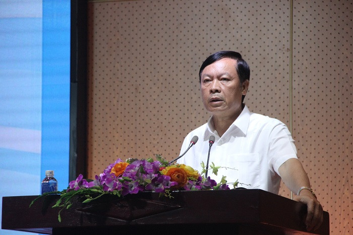 PGS.TS Phạm Văn Linh Trưởng ban chỉ đạo Biên soạn chương trình, giáo trình, Phó Chủ tịch Hội đồng Lý luận Trung ương phát biểu tại buổi tọa đàm.