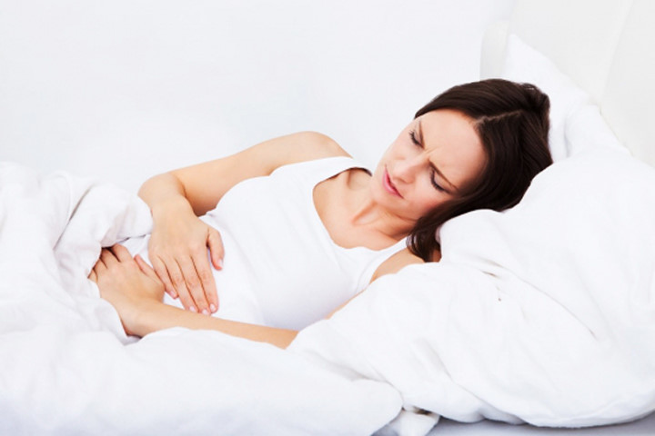 Nguyên nhân gây bệnh và dấu hiệu nhận biết sớm của viêm buồng trứng