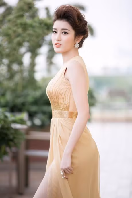 Huyen My kheo leo dap tra loi to giat chong cua Tra Ngoc Hang - Anh 3