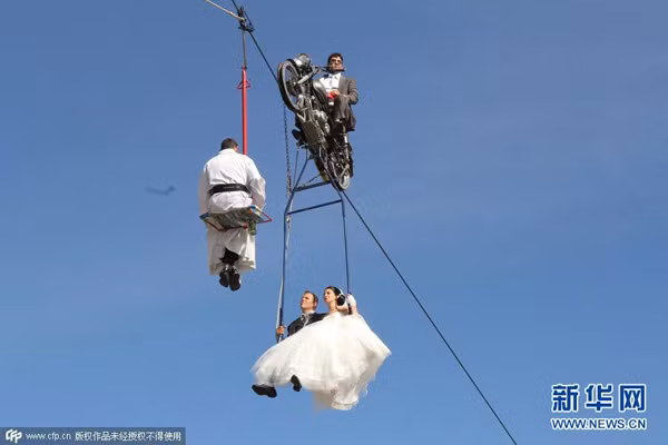 8 bức ảnh tình yêu đẹp như hoa cho thất tịch