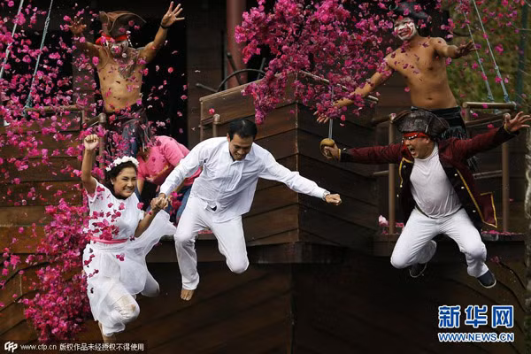 8 bức ảnh tình yêu đẹp như hoa cho thất tịch