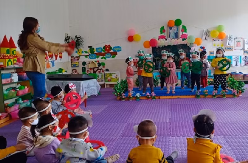 Giờ học của trẻ Trường MN Hải Tân, Hải Hậu, Nam Định. Ảnh: NTCC