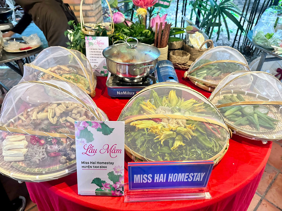 Sản phẩm dự thi của Miss Hai homestay đến từ huyện Tam Bình (Vĩnh Long).