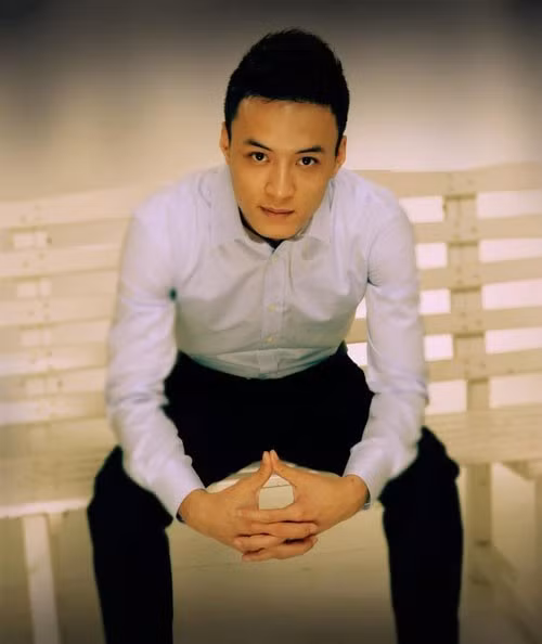 Những quý ông của showbiz Việt từng vào vai giang hồ cộm cán