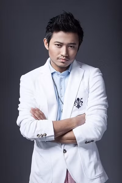 Những quý ông của showbiz Việt từng vào vai giang hồ cộm cán