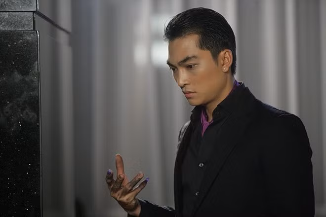 Những quý ông của showbiz Việt từng vào vai giang hồ cộm cán