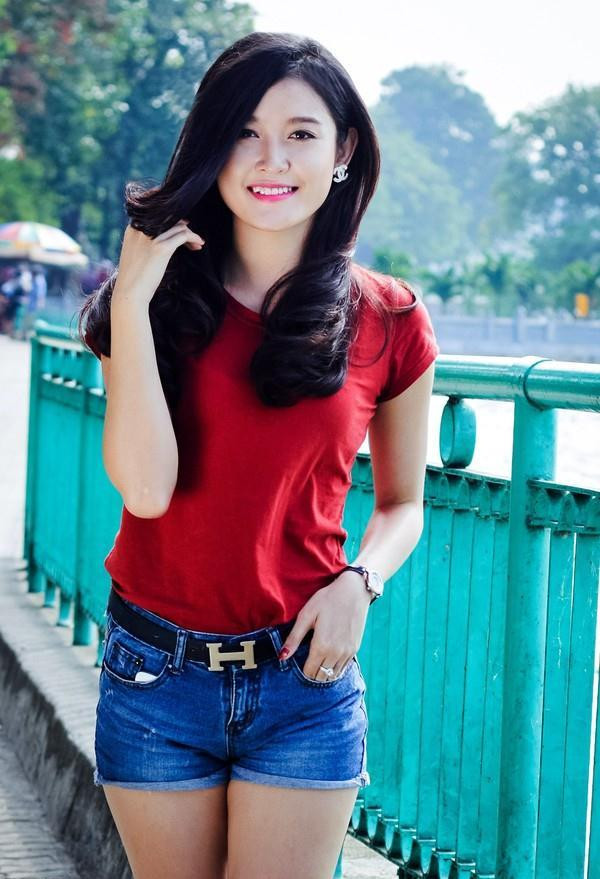 Top 5 mỹ nhân Việt ngọt ngào, quyến rũ - Ảnh 2