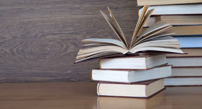 Triết lý nhân sinh qua hai bài thơ Ngôn hoài và Cảnh rừng Việt Bắc ảnh 1