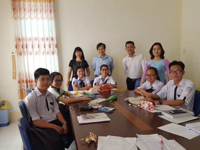 Các đội tuyển HS giỏi được tạo điều kiện về thời gian, phòng học thiết bị, tài liệu để học tập và nghiên cứu Các đội tuyển HS giỏi được tạo điều kiện về thời gian, phòng học thiết bị, tài liệu để học tập và nghiên cứu