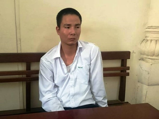 Tài xế hung hãn tông cảnh sát giao thông khai gì khi bị bắt? ảnh 1 Tài xế hung hãn tông cảnh sát giao thông khai gì khi bị bắt?