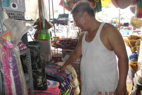 Cảm kích ông giáo già trả lại hơn 100 triệu đồng cho người mất - Ảnh 1