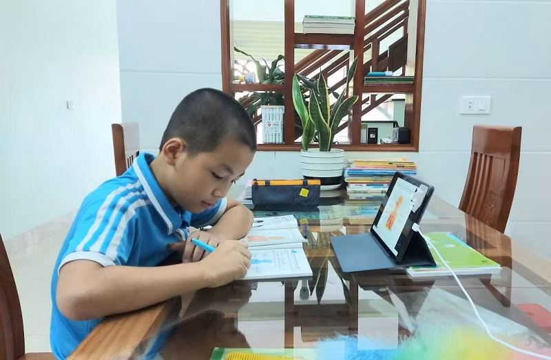 Nền tảng số phong phú hỗ trợ nâng cao hiệu quả cho bài giảng. Ảnh: Đức Trí