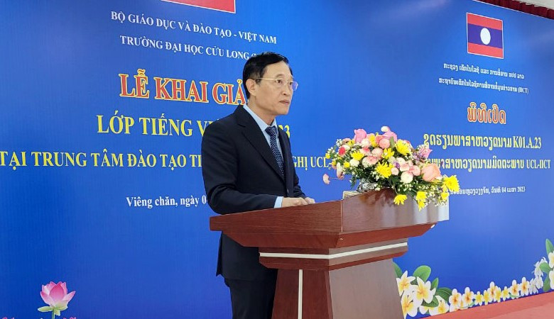 Ông Trần Văn Tùng - Thứ trưởng Bộ KH&CN phát biểu tại lễ khai giảng.