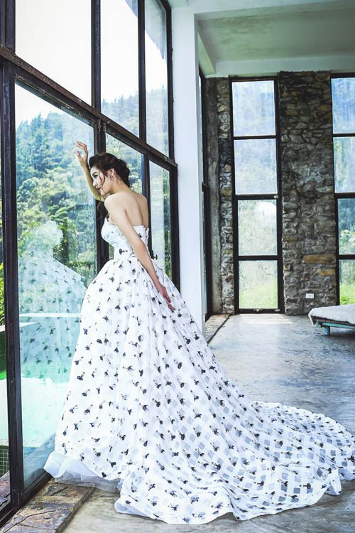 Siêu mẫu Phan Hà Phương tung ảnh cưới tuyệt đẹp ảnh 9 Siêu mẫu Phan Hà Phương tung ảnh cưới tuyệt đẹp - 9