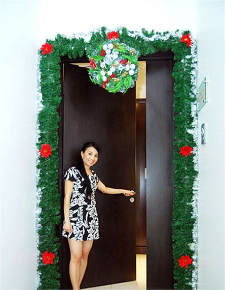 Cuộc sống giàu sang, phú quý của 3 chị em nhà ca sĩ Cẩm Ly - Ảnh 2 Cuộc sống giàu sang, phú quý của 3 chị em nhà ca sĩ Cẩm Ly - Ảnh 2