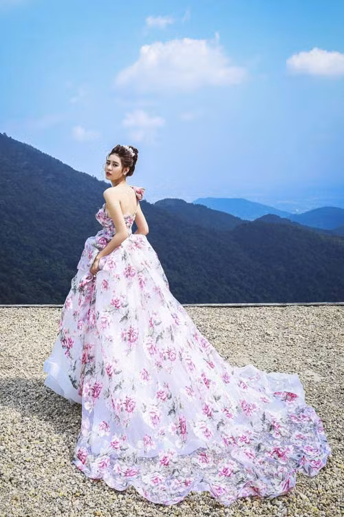 Siêu mẫu Phan Hà Phương tung ảnh cưới tuyệt đẹp - 4