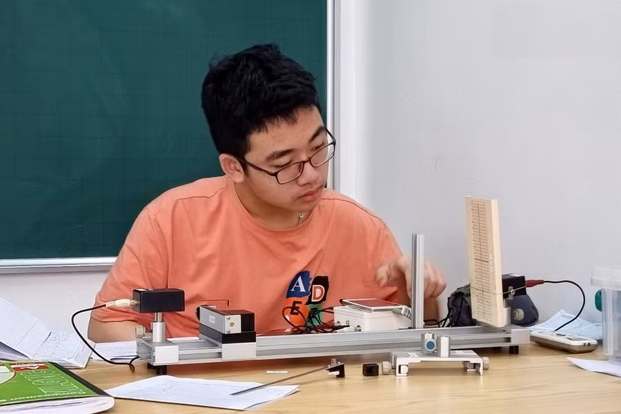 Võ Hoàng Hải là thí sinh có điểm thực hành cao nhất đội tuyển. Ảnh: Vân Anh