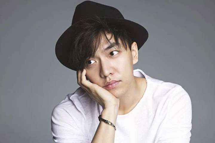 "Rể út" Lee Seung Gi bị đồn bí mật lấy vợ, có con. Ảnh: Nate