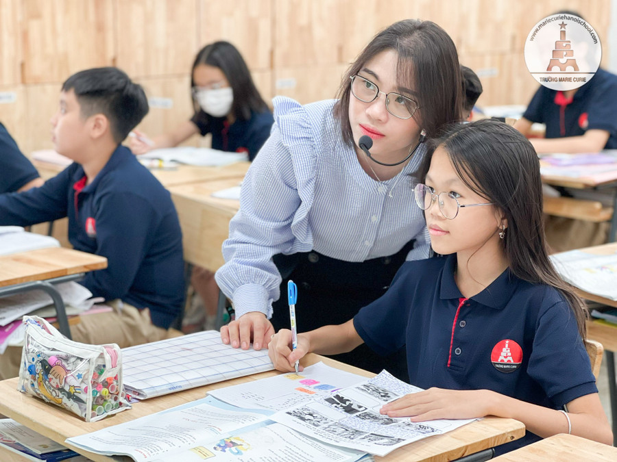 Tiết dạy học Ngữ văn của cô trò Hệ thống giáo dục Marie Curie. Ảnh: Website nhà trường.