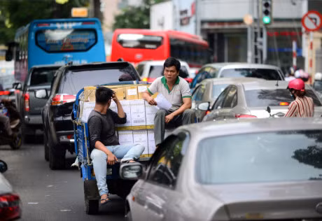 Hang nghin xe co ket cung o trung tam Sai Gon - Anh 8