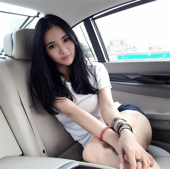 Cuộc sống vương giải của vị thiếu gia đẹp trai giàu nhất Singapore - Ảnh 15. Cuộc sống vương giải của vị thiếu gia đẹp trai giàu nhất Singapore - Ảnh 15.