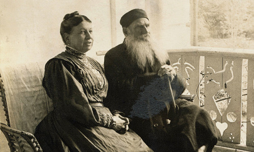 so phan vo dai danh hao lev tolstoy: mot thoi say dam, mot doi dang cay - 1