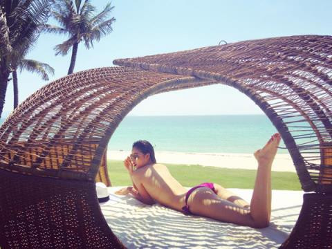 Phạm Hương và Lan Khuê cùng nude: Khác nhau thế nào?