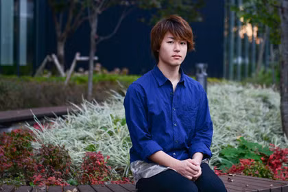 Sinh vien Nhat Ban buoc phai song chung voi no nan - Anh 5