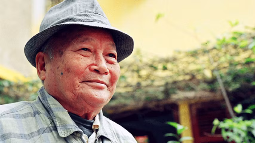 Nhà văn Tô Hoài.