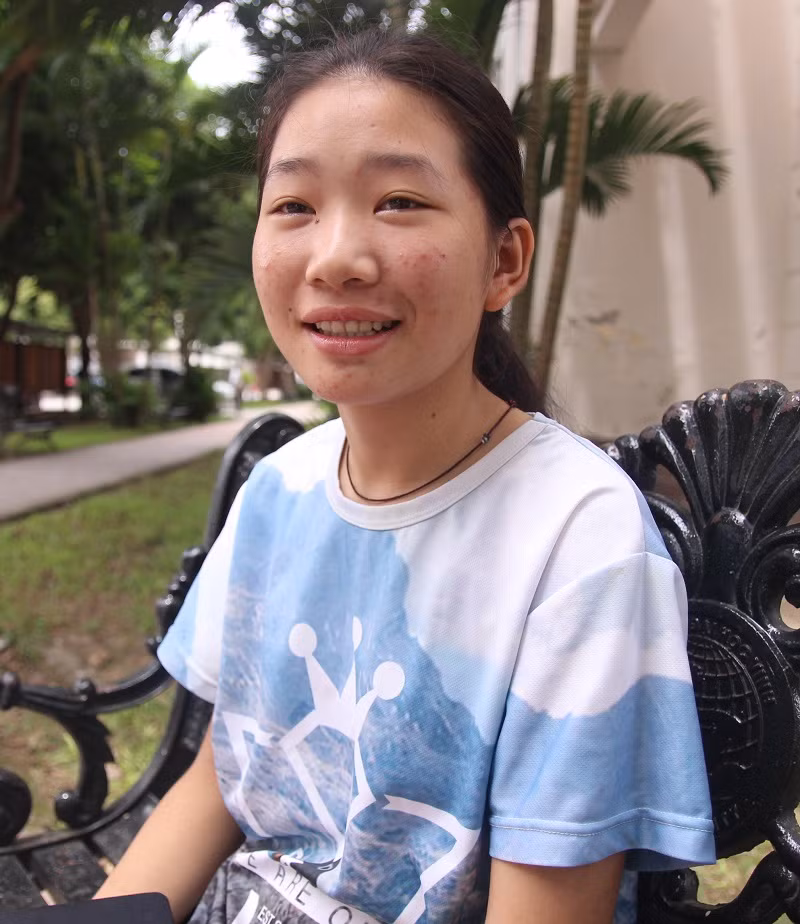 Vi Thị Thuận đã là sinh viên sư phạm năng động, tự tin.