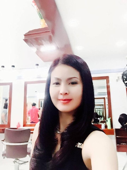 Tin nóng showbiz: Yến Vy sau 10 năm hoàn lương, Hari Won đáng thương hơn đáng cười - Ảnh 3 Tin nong showbiz: Yen Vy sau 10 nam hoan luong, Hari Won dang thuong hon dang cuoi - Anh 3