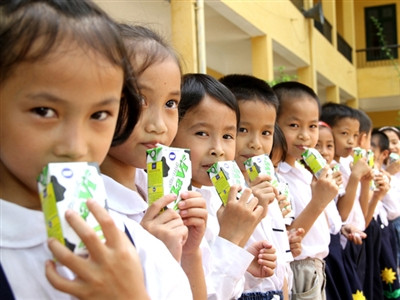 Chương trình Sữa học đường cải thiện tình trạng dinh dưỡng trẻ em