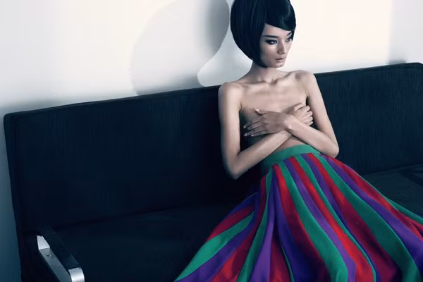 Những mỹ nhân Việt chân giang mình sếu