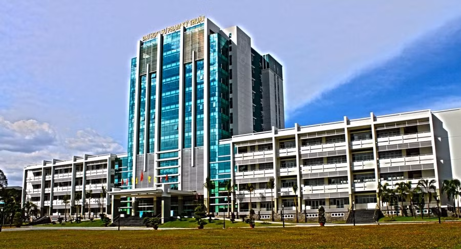 Trường ĐH Sư phạm Kỹ thuật TPHCM.