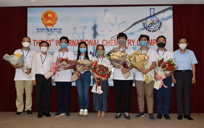 Đội tuyển Việt Nam đạt thành tích cao tại Olympic Hóa học quốc tế.