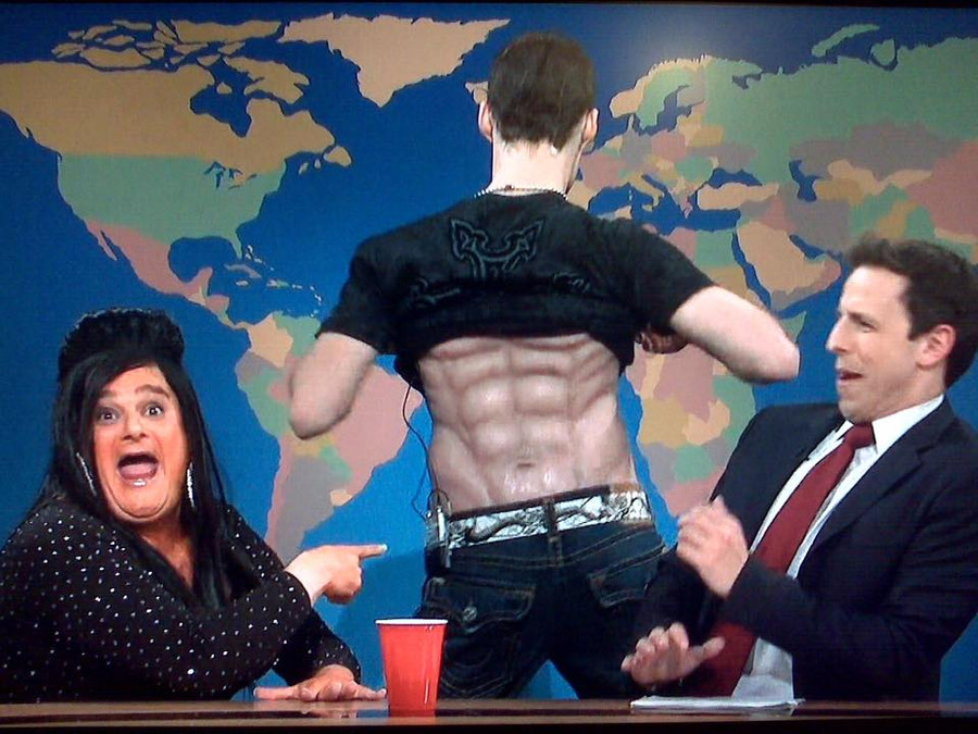 Khó hiểu với “cơ bụng sau” trong bài tập của Kỳ Duyên ảnh 2