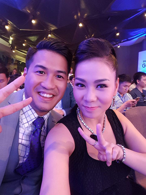 Khánh Thi - Phan Hiển tình tứ bên nhau ngày cuối tuần ảnh 5 Khánh Thi - Phan Hiển tình tứ bên nhau ngày cuối tuần - 5