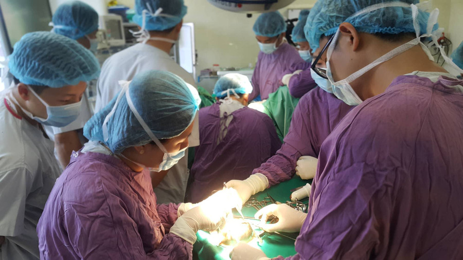Ca phẫu thuật thành công đem lại niềm vui làm mẹ cho người bệnh