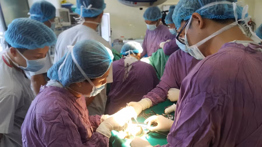 Ca phẫu thuật thành công đem lại niềm vui làm mẹ cho người bệnh