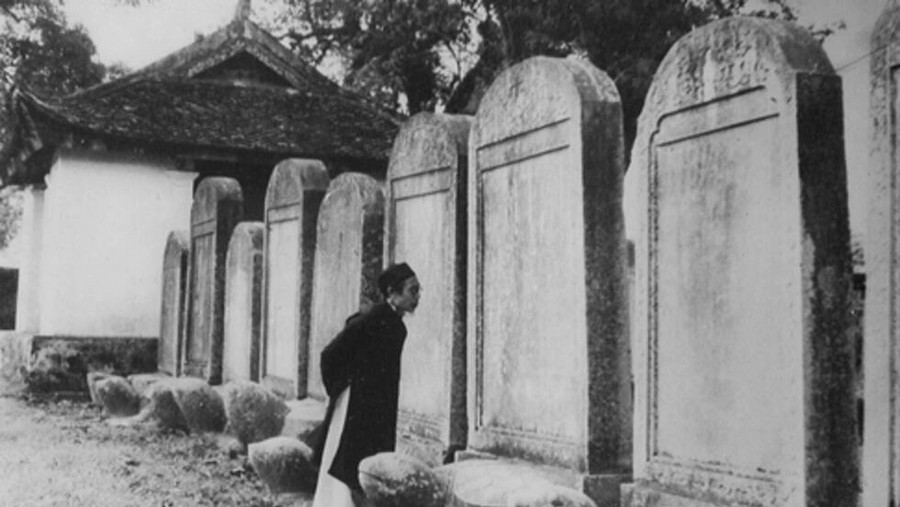 Bia tiến sĩ tại Văn Miếu - Quốc Tử Giám. Bia tiến sĩ tại Văn Miếu - Quốc Tử Giám.