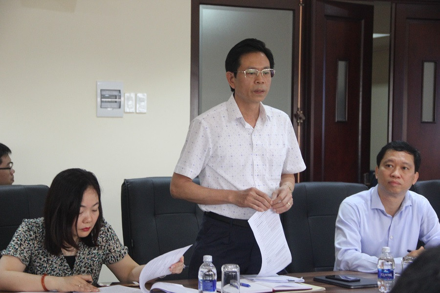 Đoàn khảo sát trao đổi tại buổi làm việc