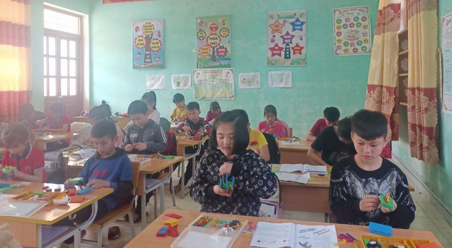 Học sinh Trường PTDTBT Tiểu học &amp; THCS Hữu Lễ (Văn Quan, Lạng Sơn). Ảnh NTCC