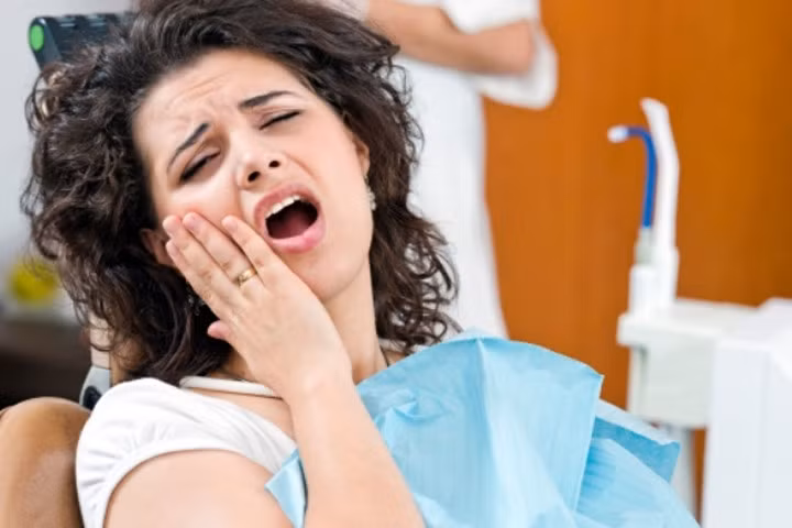 Cách chữa đau nhức răng tức thì ngay tại nhà