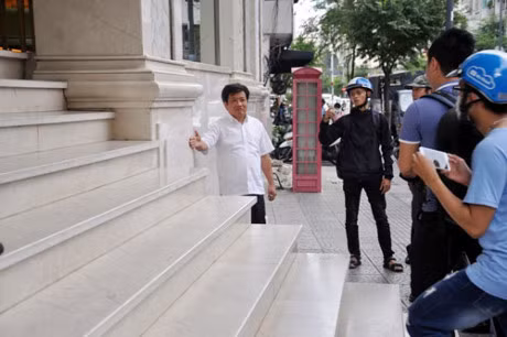 Via he truoc va sau 1 tuan ong Hai lien tuc xuong duong - Anh 4